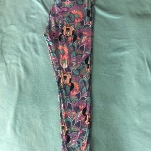LuLaRoe Disney’s Minnie Mouse Paisley leggings